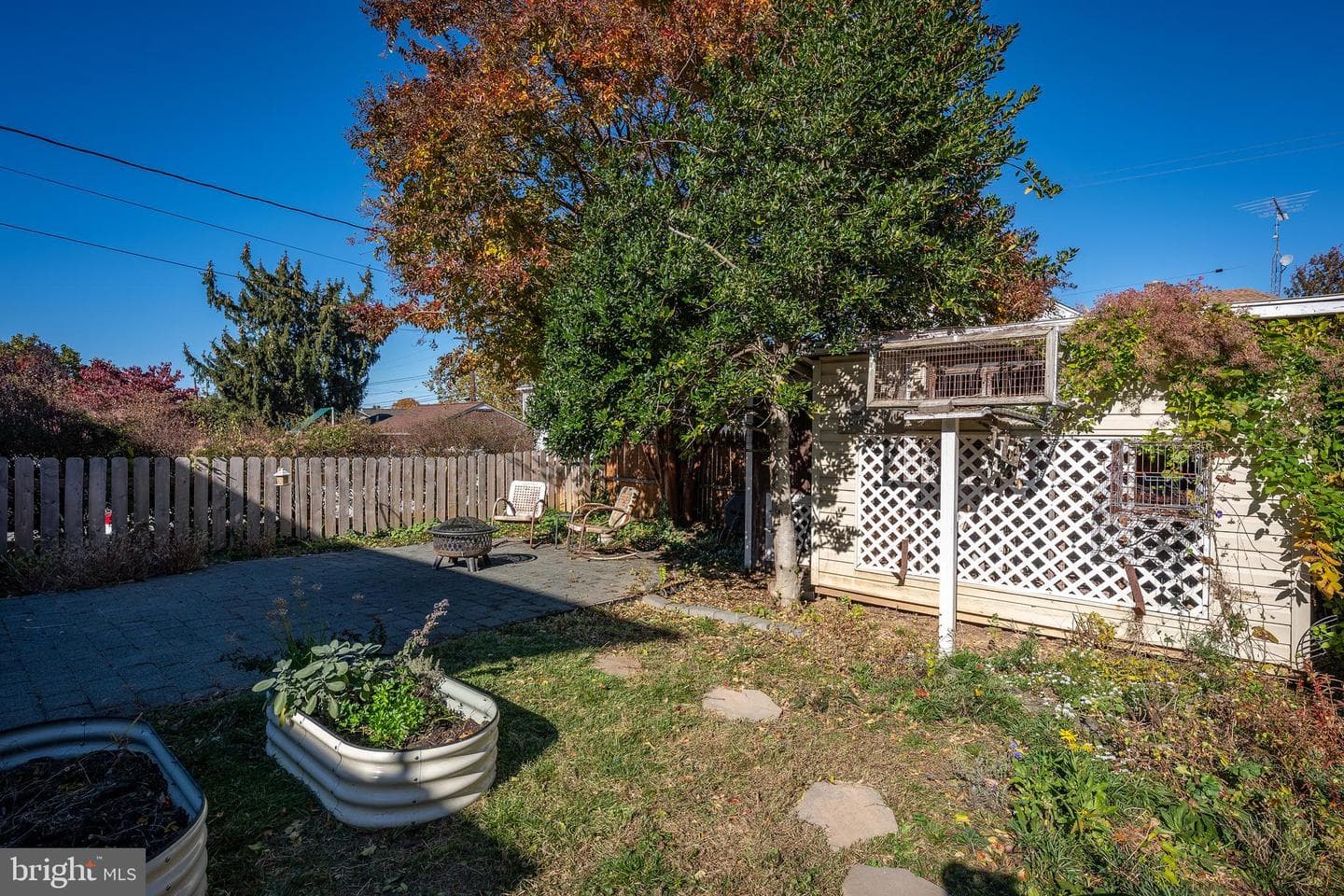 300 Baer Avenue photo 42