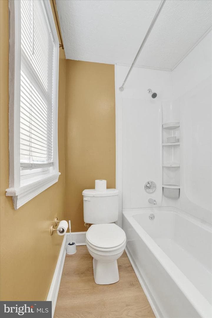 507 Vander Avenue photo 18