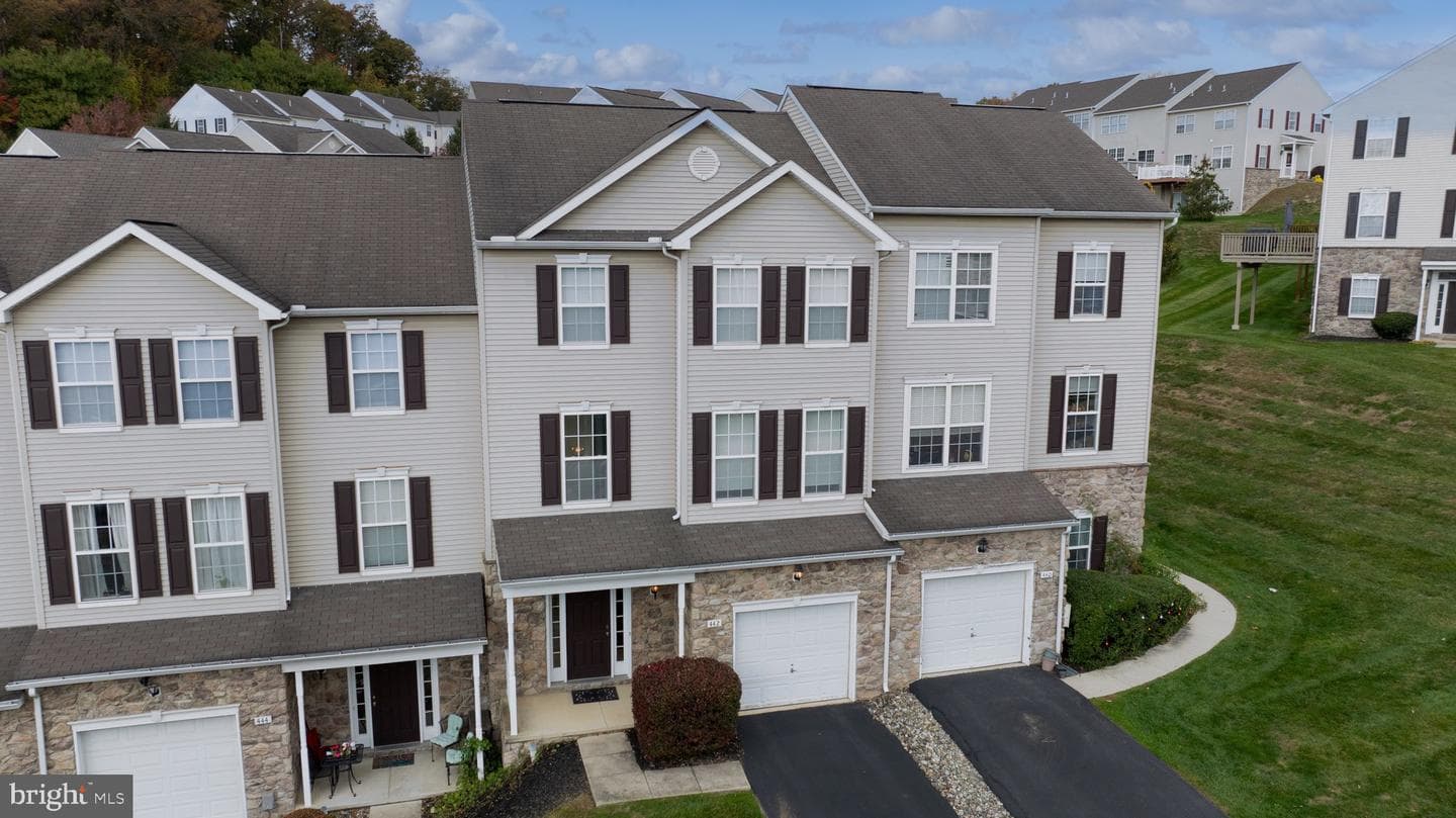 442 Marion Road #442 photo 2