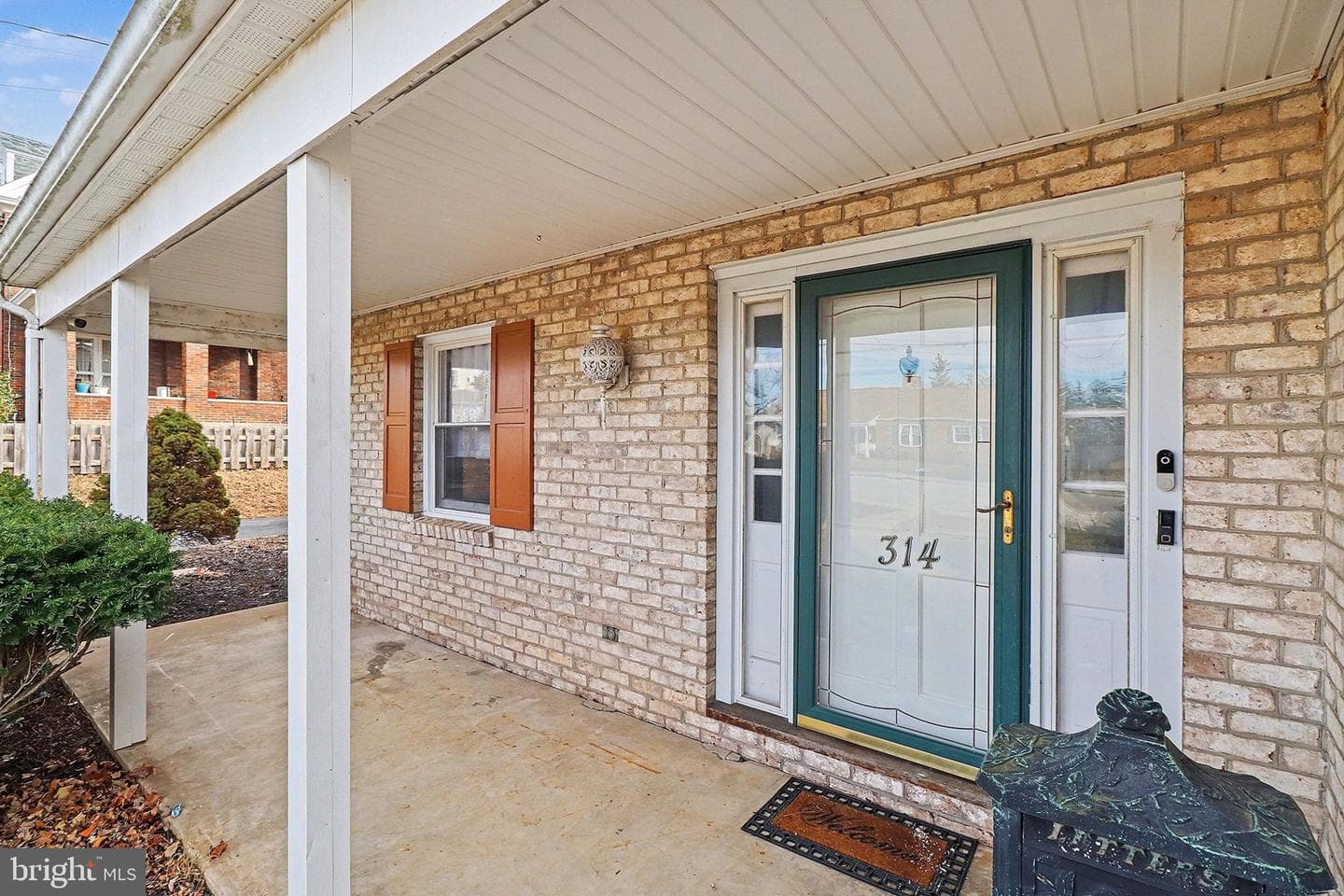 314 Boundary Avenue photo 3