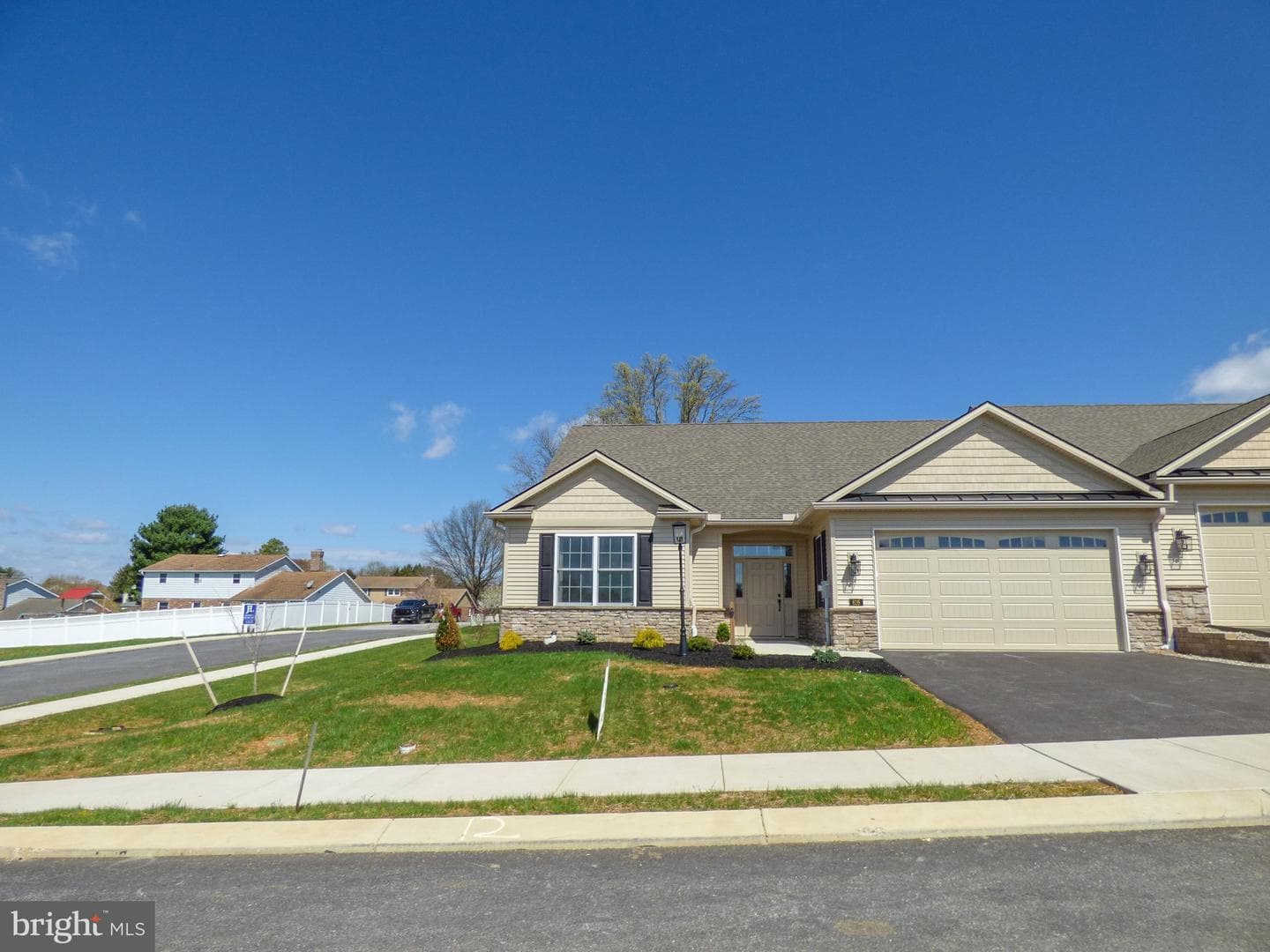 616 Bluff Stone Drive, York