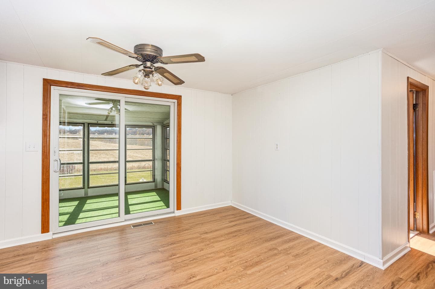 5146 Glen Echo Road photo 12