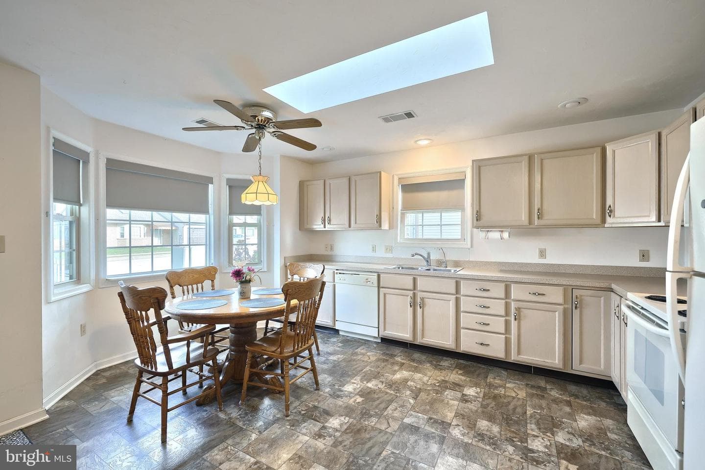 1110 Roosevelt Court photo 10