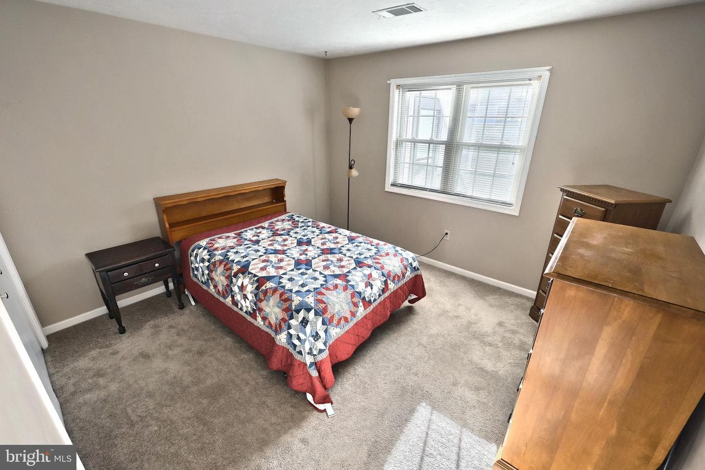 1110 Roosevelt Court photo 19