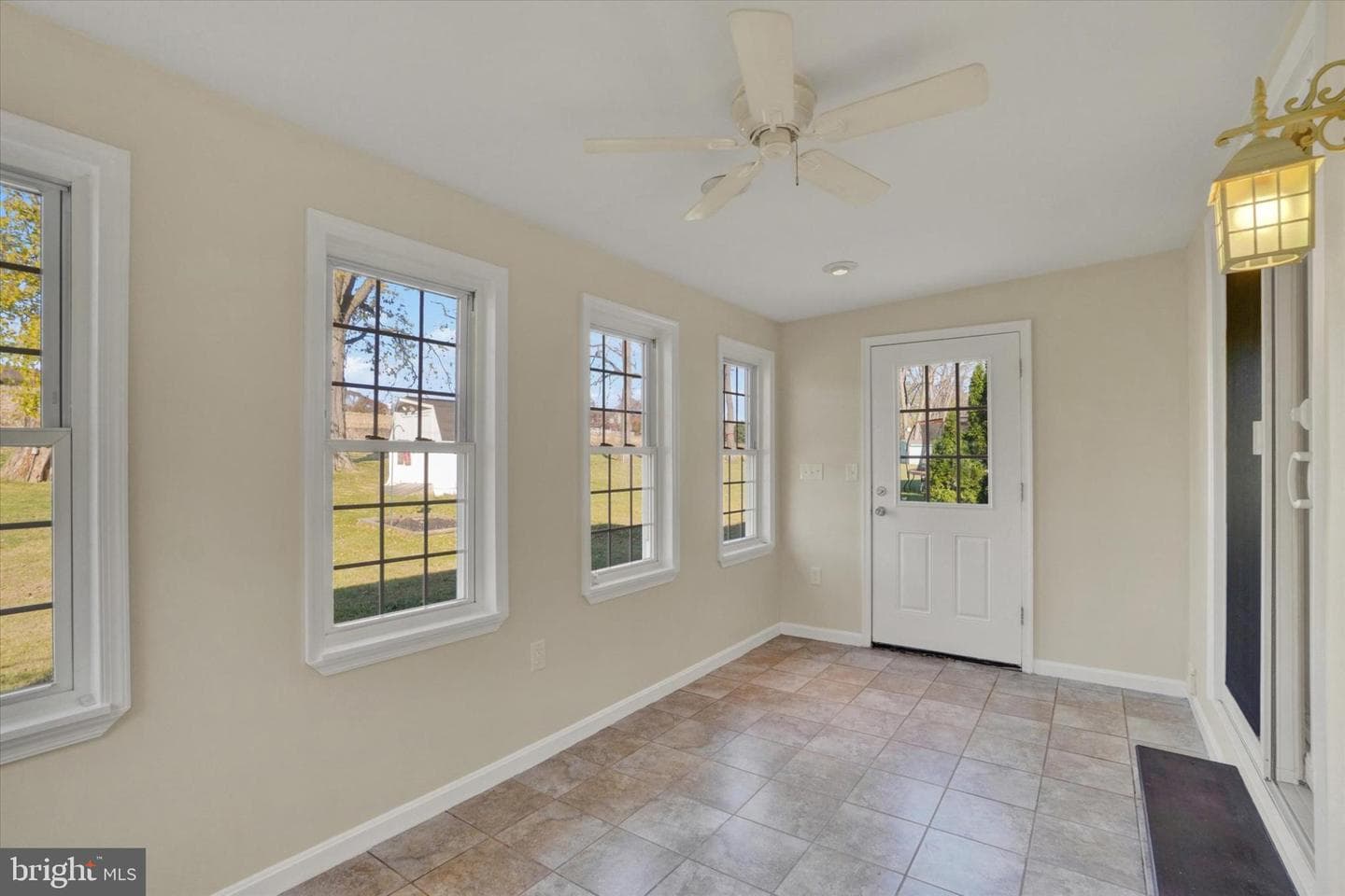 4085 Sandra Drive photo 11