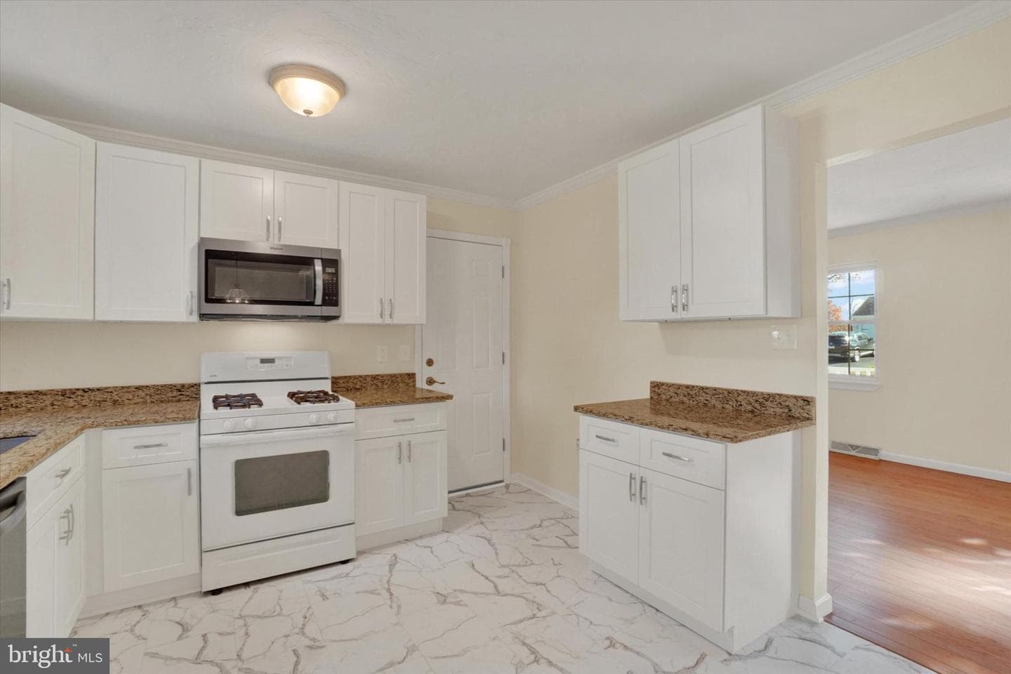 4085 Sandra Drive photo 13
