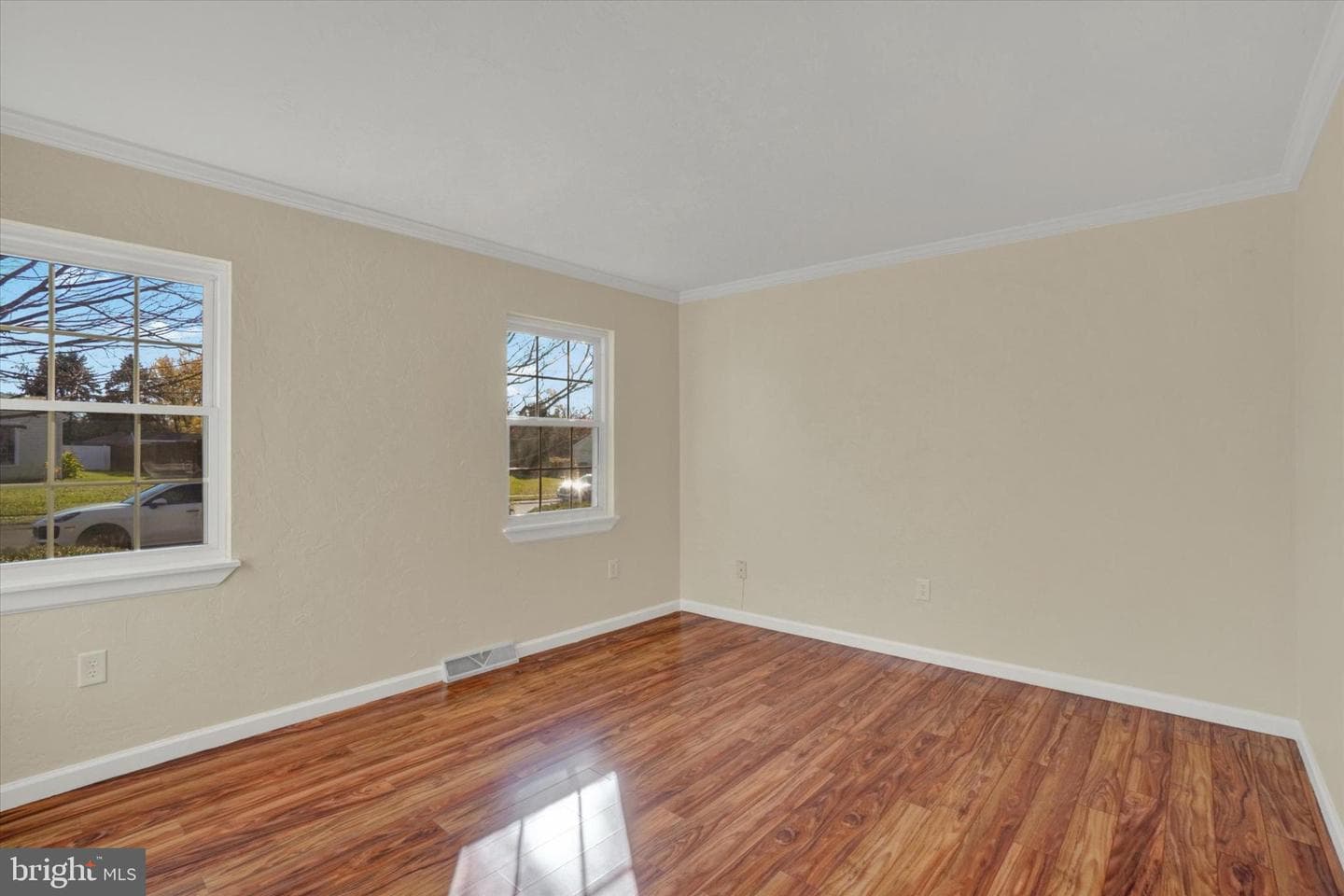 4085 Sandra Drive photo 16