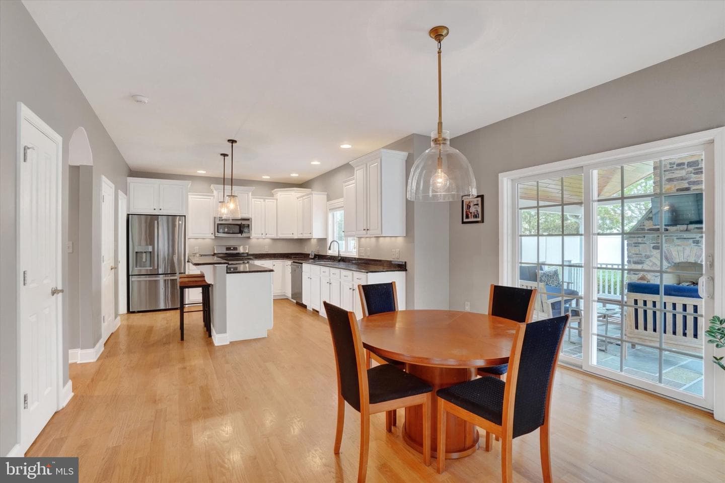 643 Crosslyn Drive photo 6