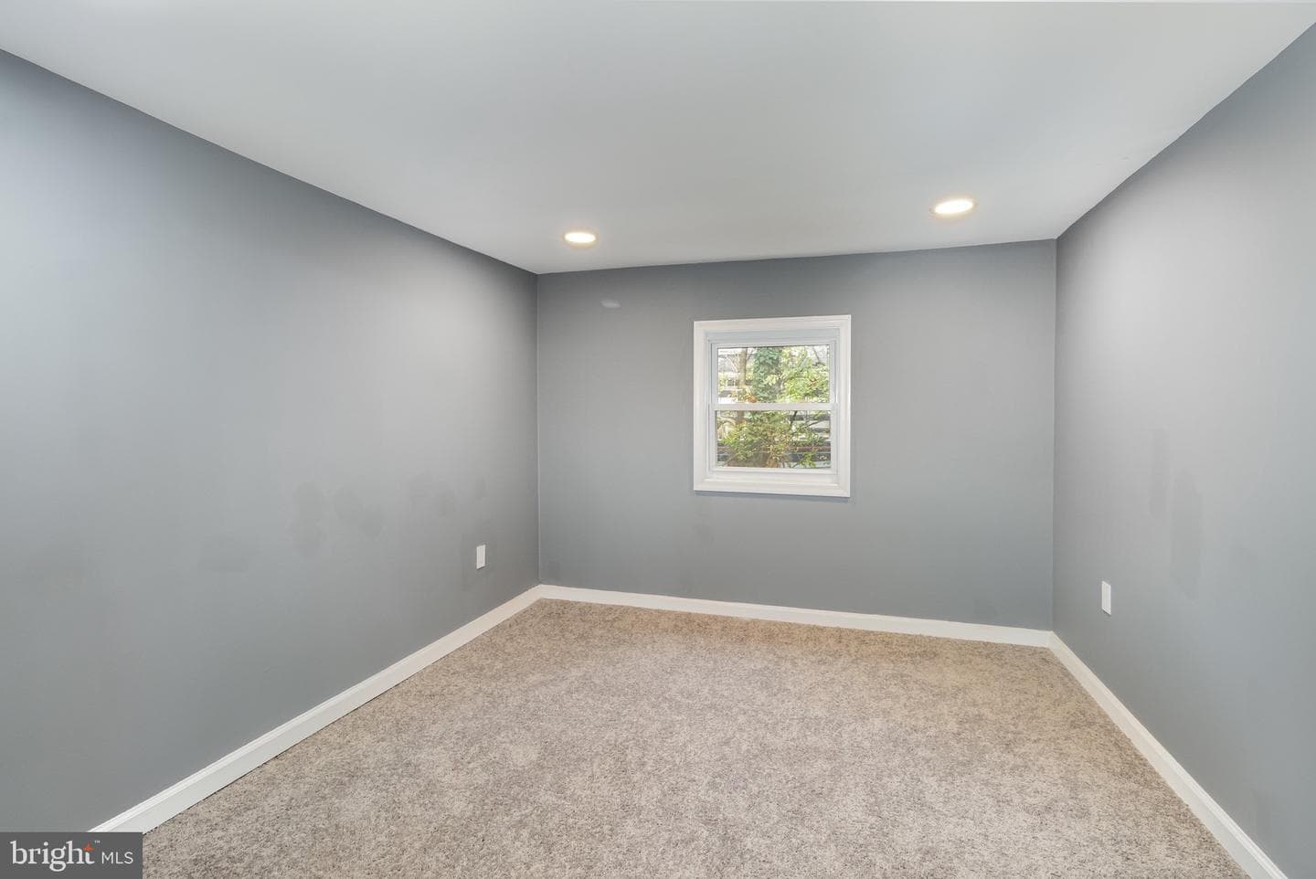 2132 Log Cabin Road photo 16