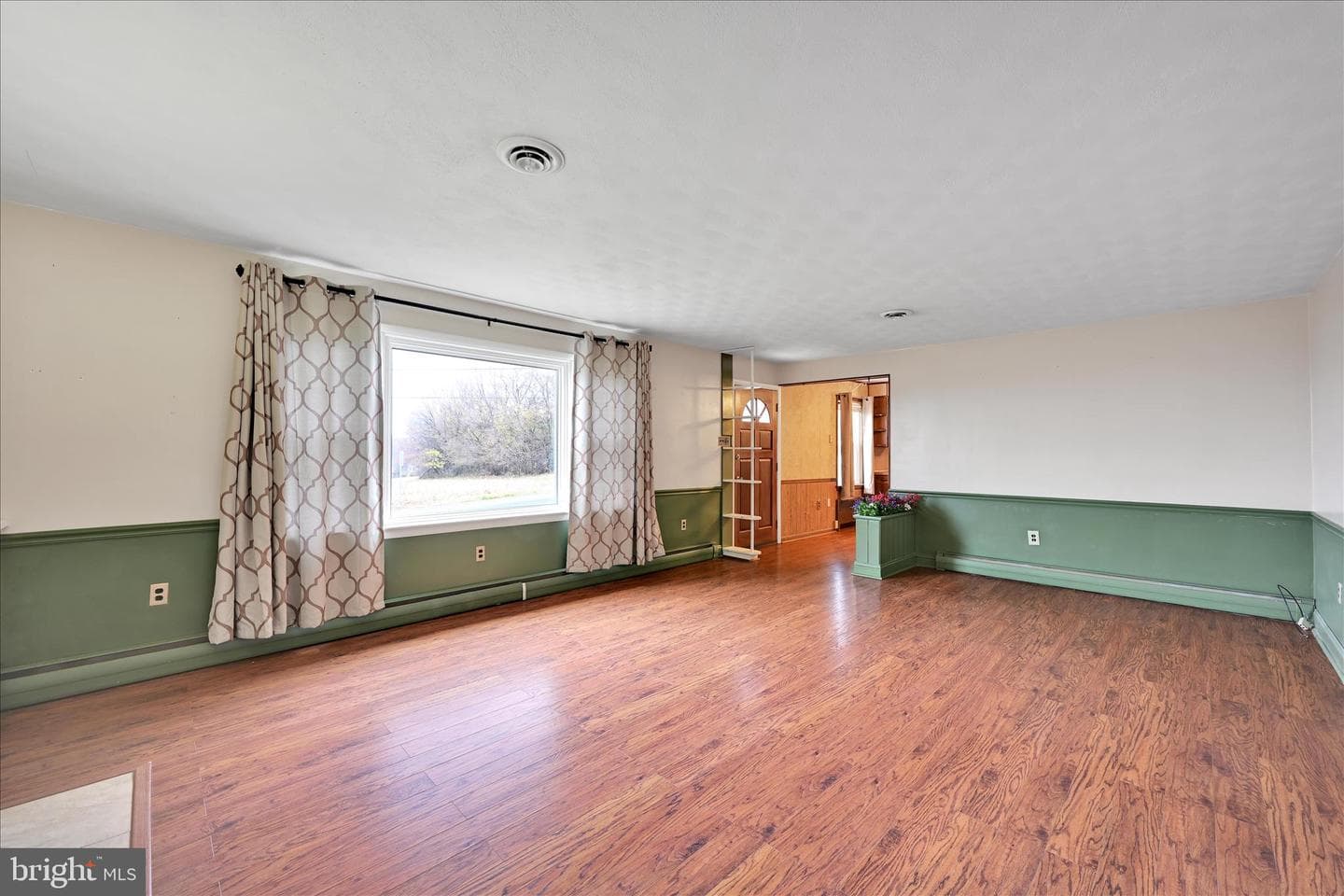 5030 Yorkana Road photo 8