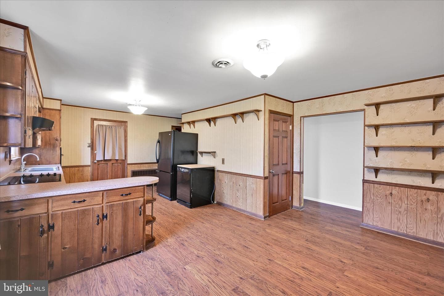 5030 Yorkana Road photo 9