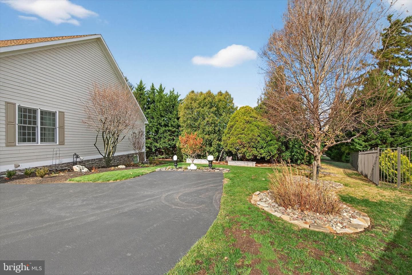 1029 Stonecroft Drive photo 58