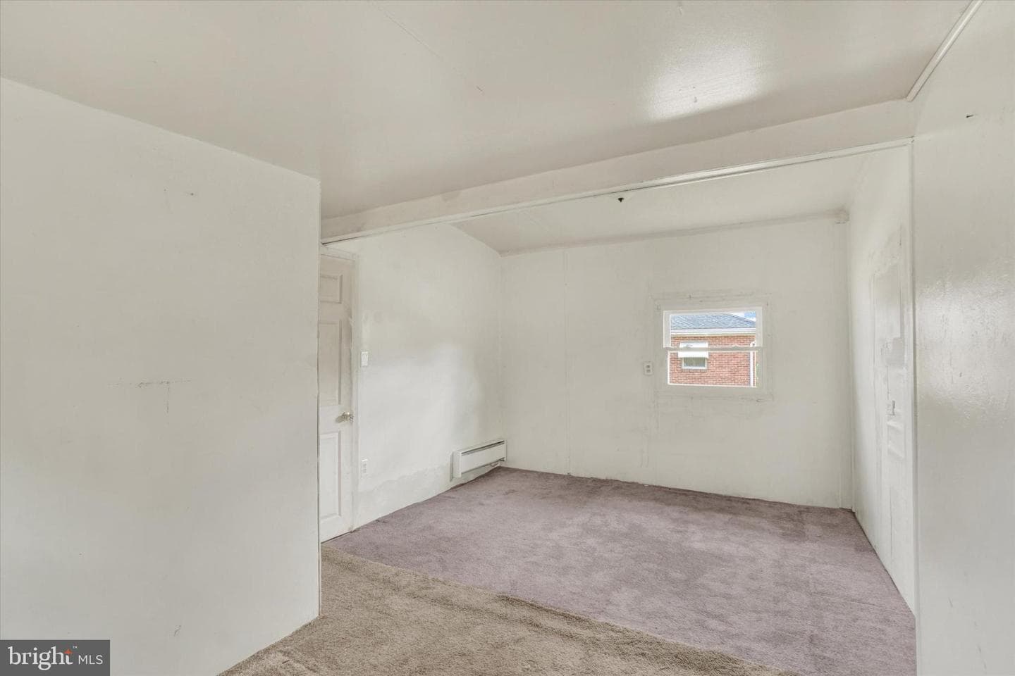430 E Maple Street photo 10