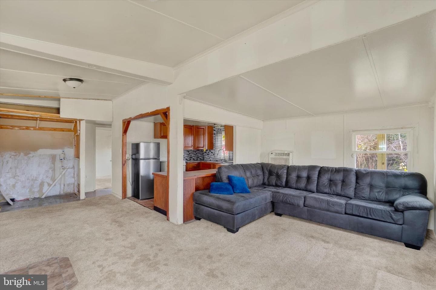 430 E Maple Street photo 3