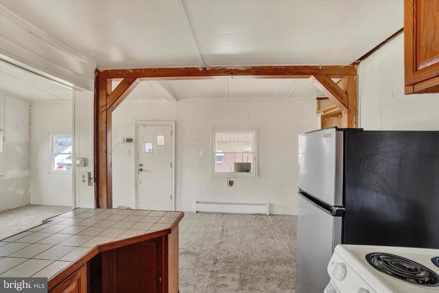 430 E Maple Street photo 8