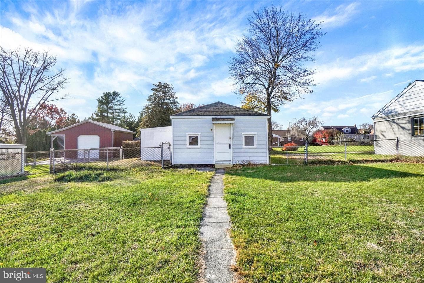 2140 N Sherman Street photo 25
