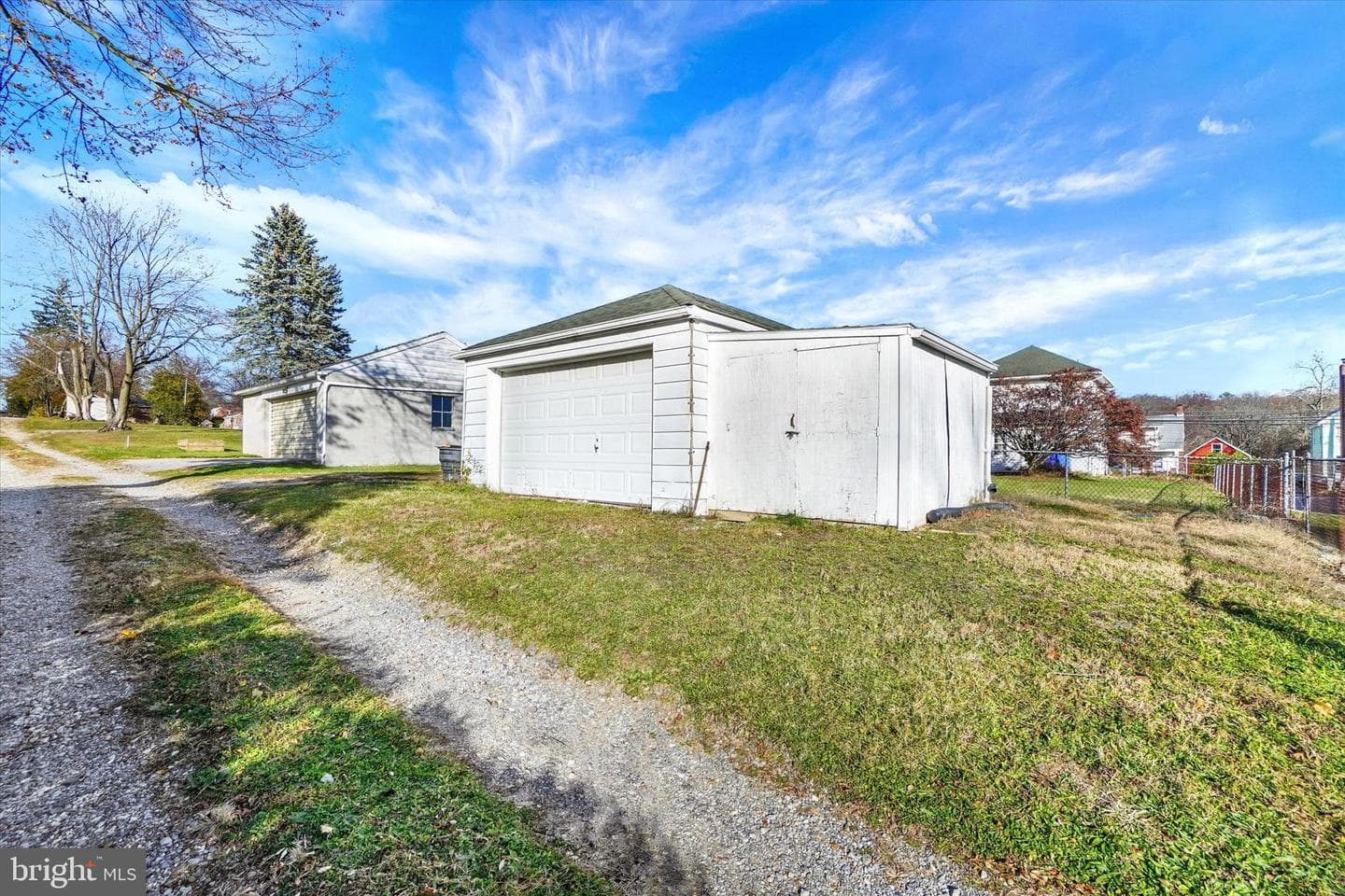 2140 N Sherman Street photo 27
