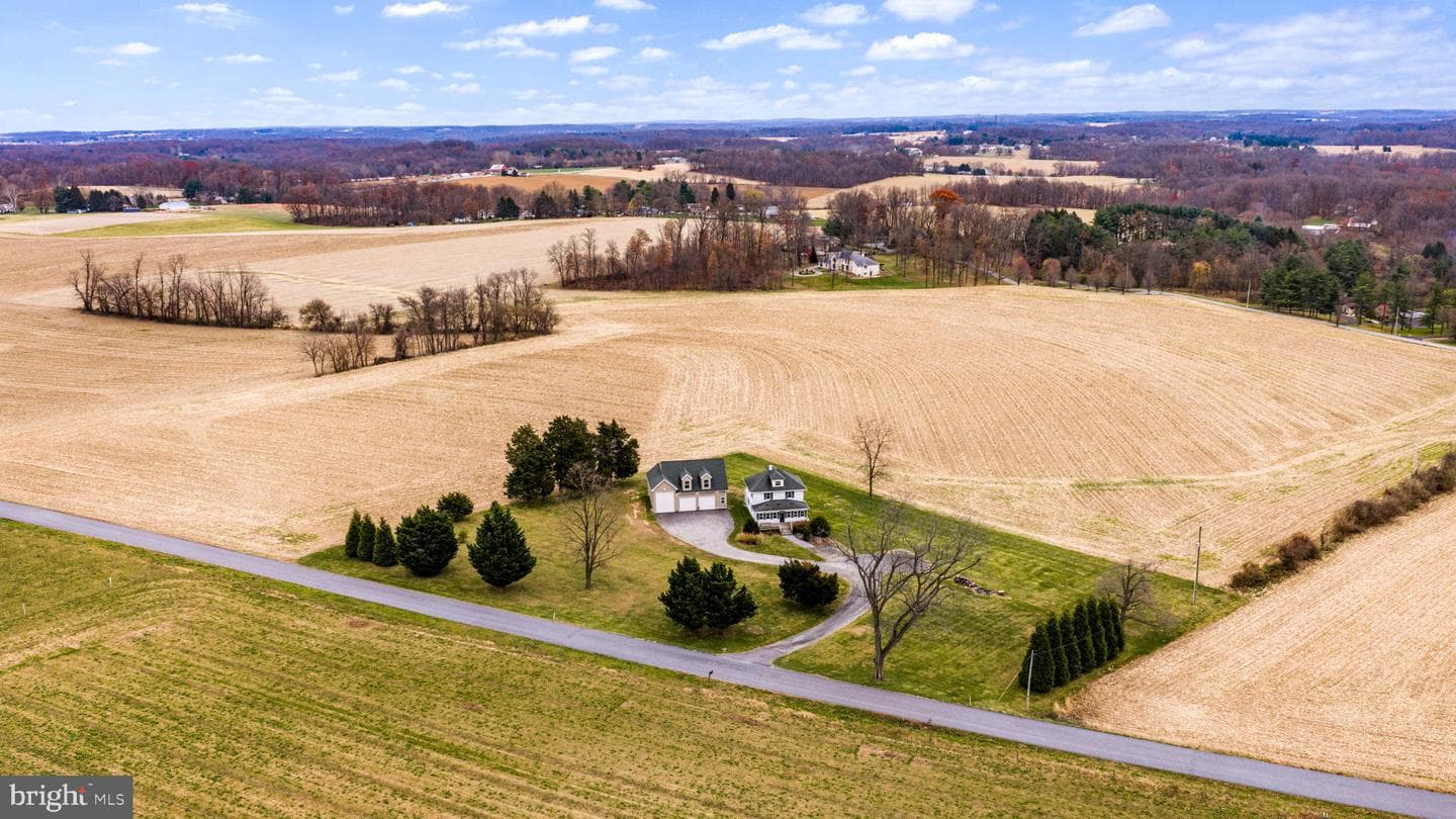 677 Keller Road photo 51