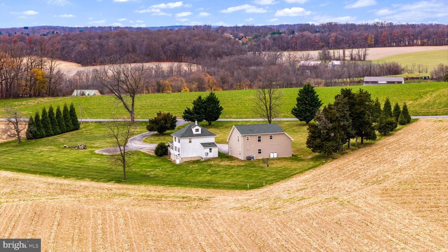 677 Keller Road photo 54