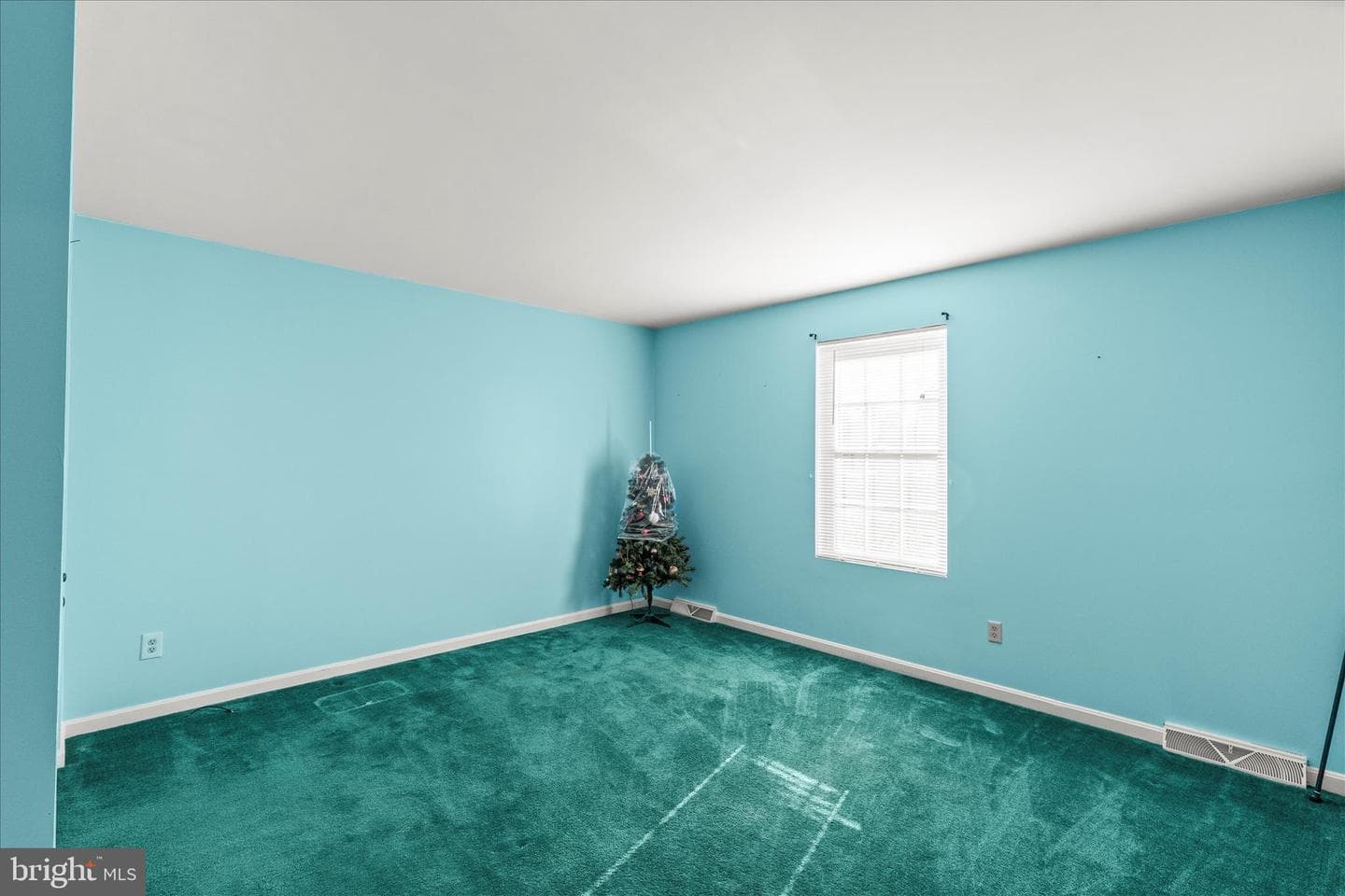 82 Piston Court photo 20