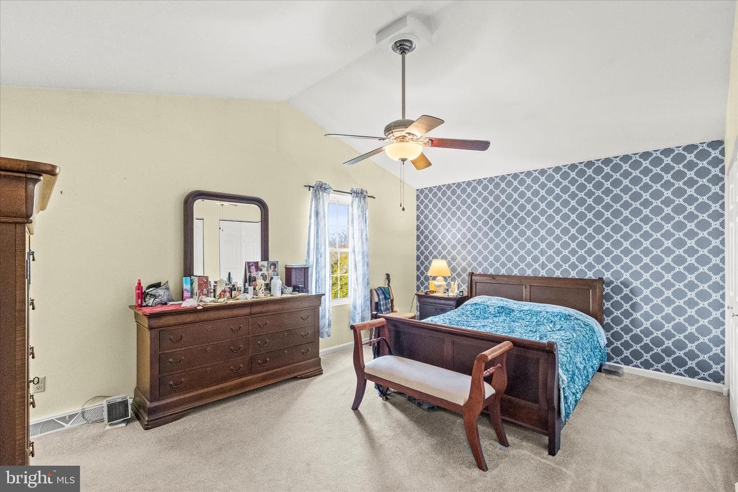 82 Piston Court photo 24