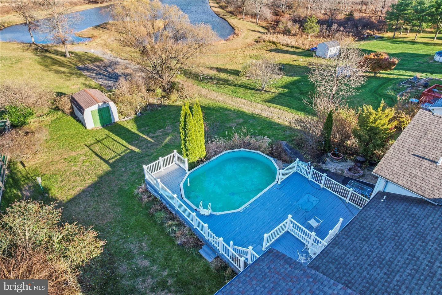 82 Piston Court photo 4