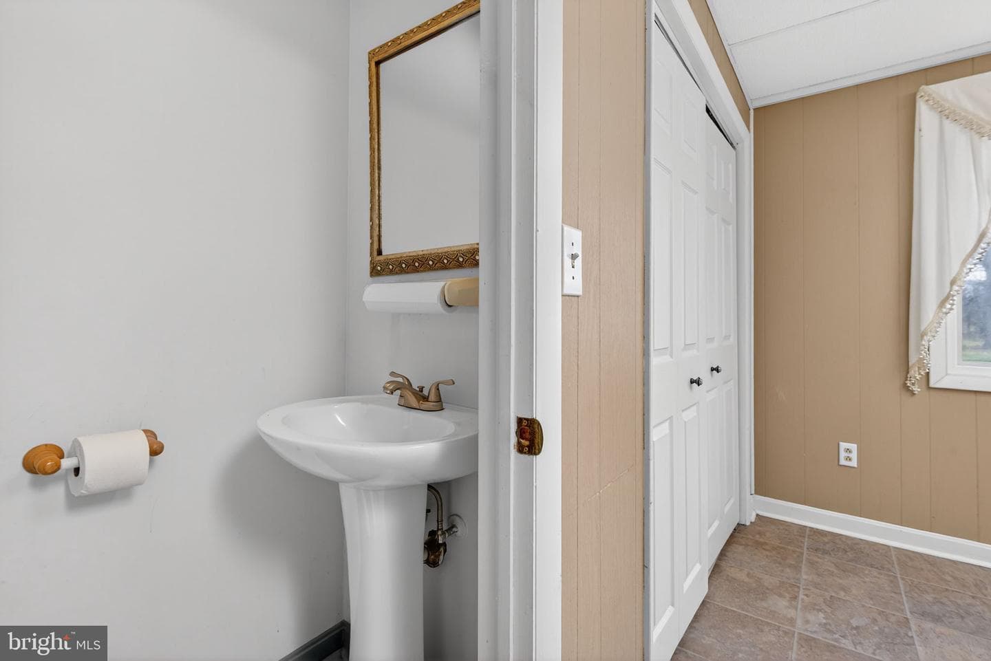 3015 W Canal Road photo 24
