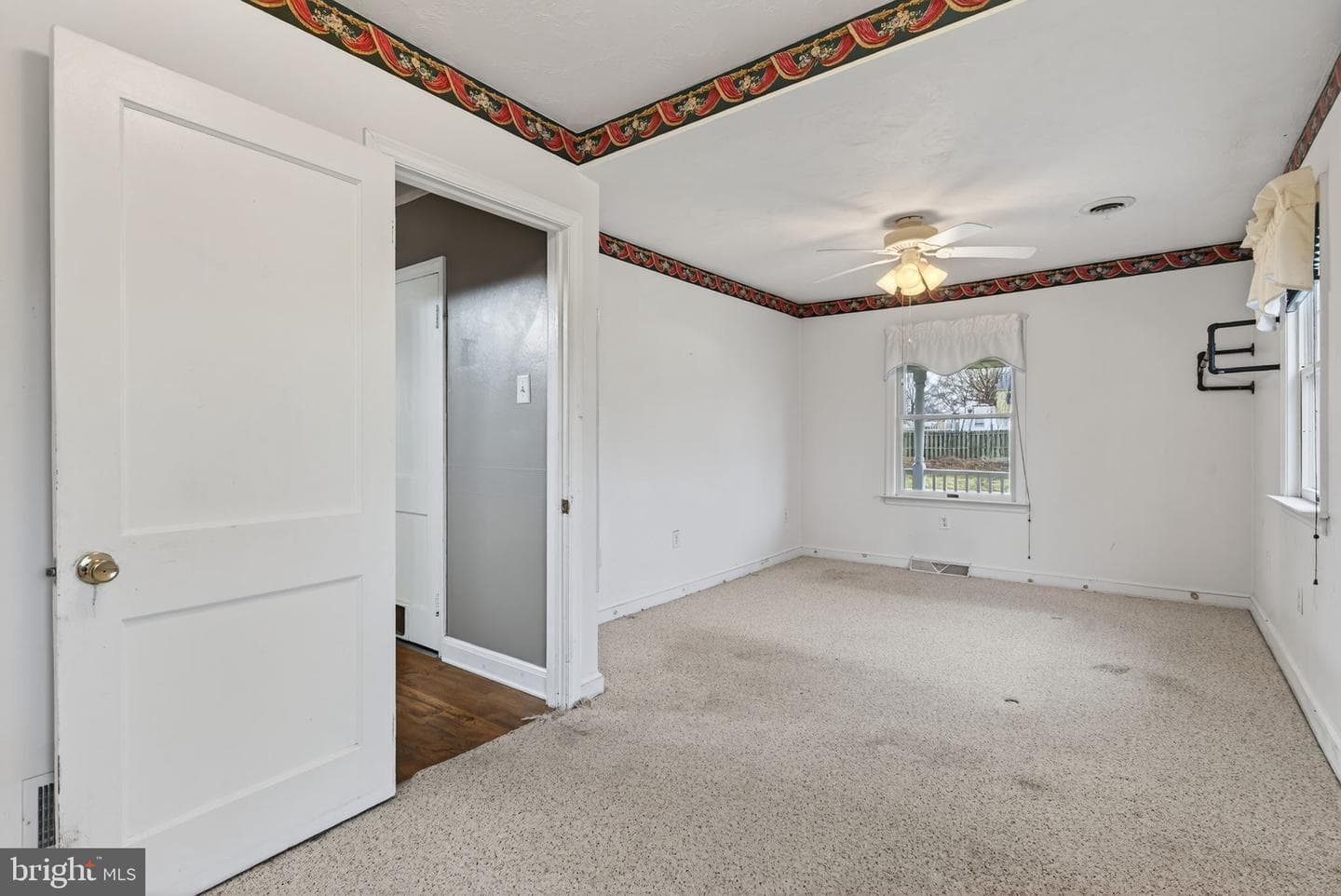 3015 W Canal Road photo 25