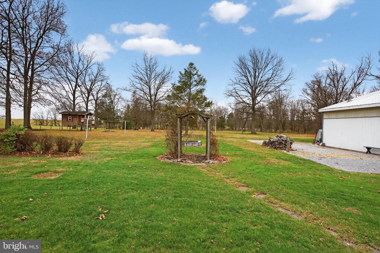 3015 W Canal Road photo 44
