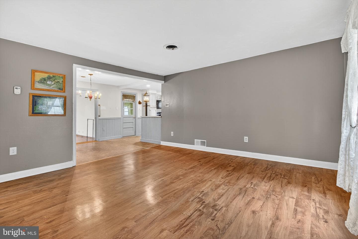 3015 W Canal Road photo 5