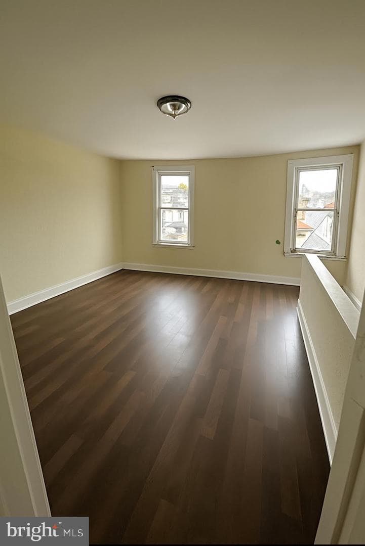 605 W Princess Street photo 8