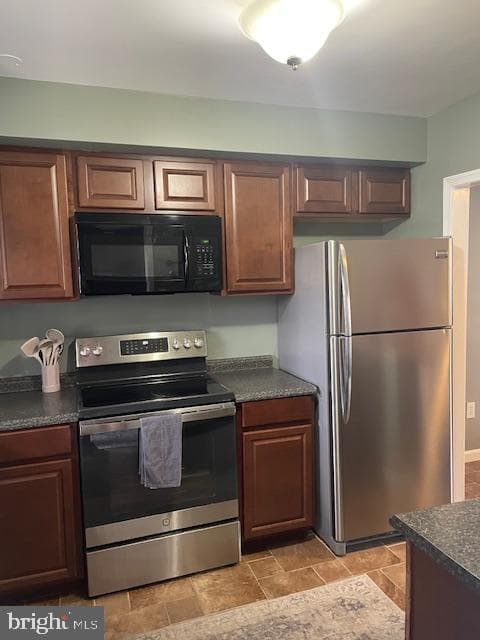 1620 Devers Road photo 5