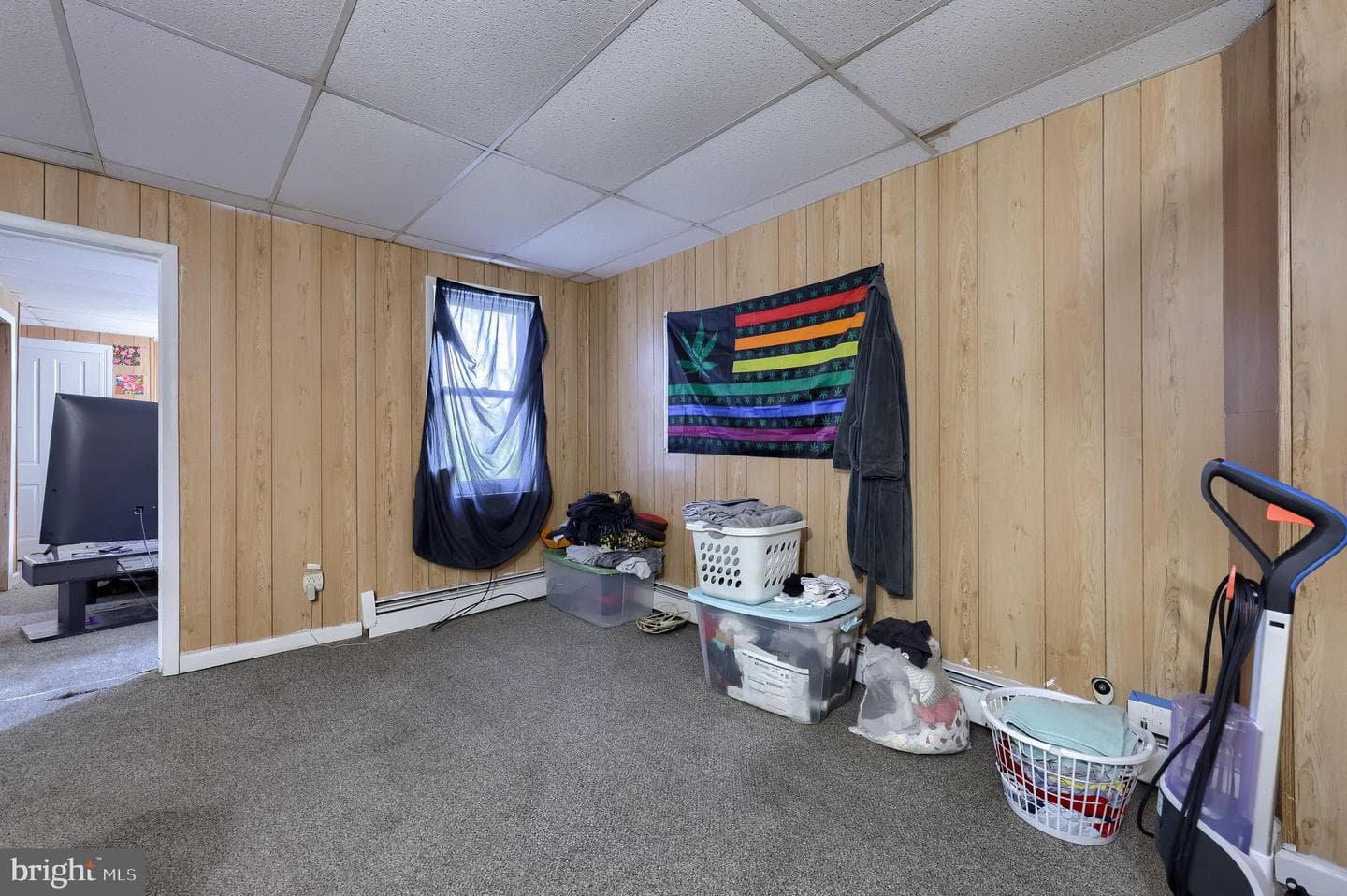 615 Vander Avenue photo 19