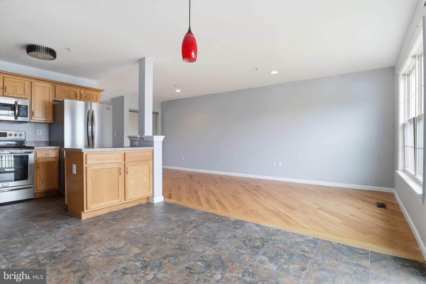 645 Fisher Drive photo 10