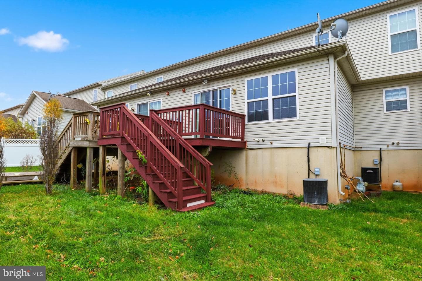 645 Fisher Drive photo 37