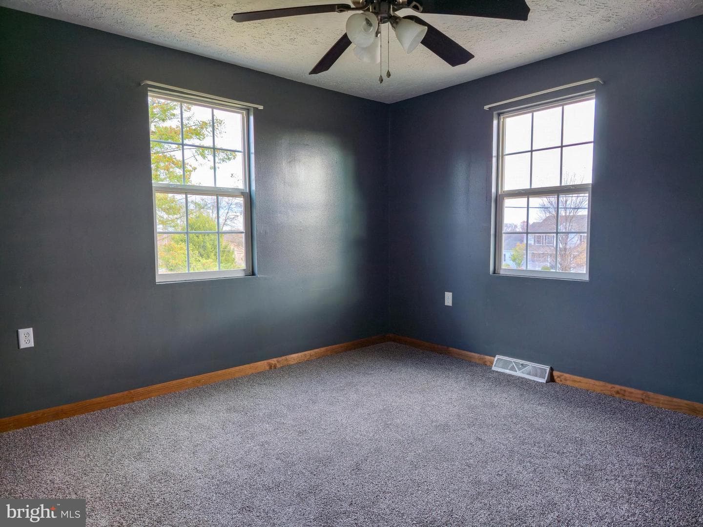 910 E Butter Road photo 27