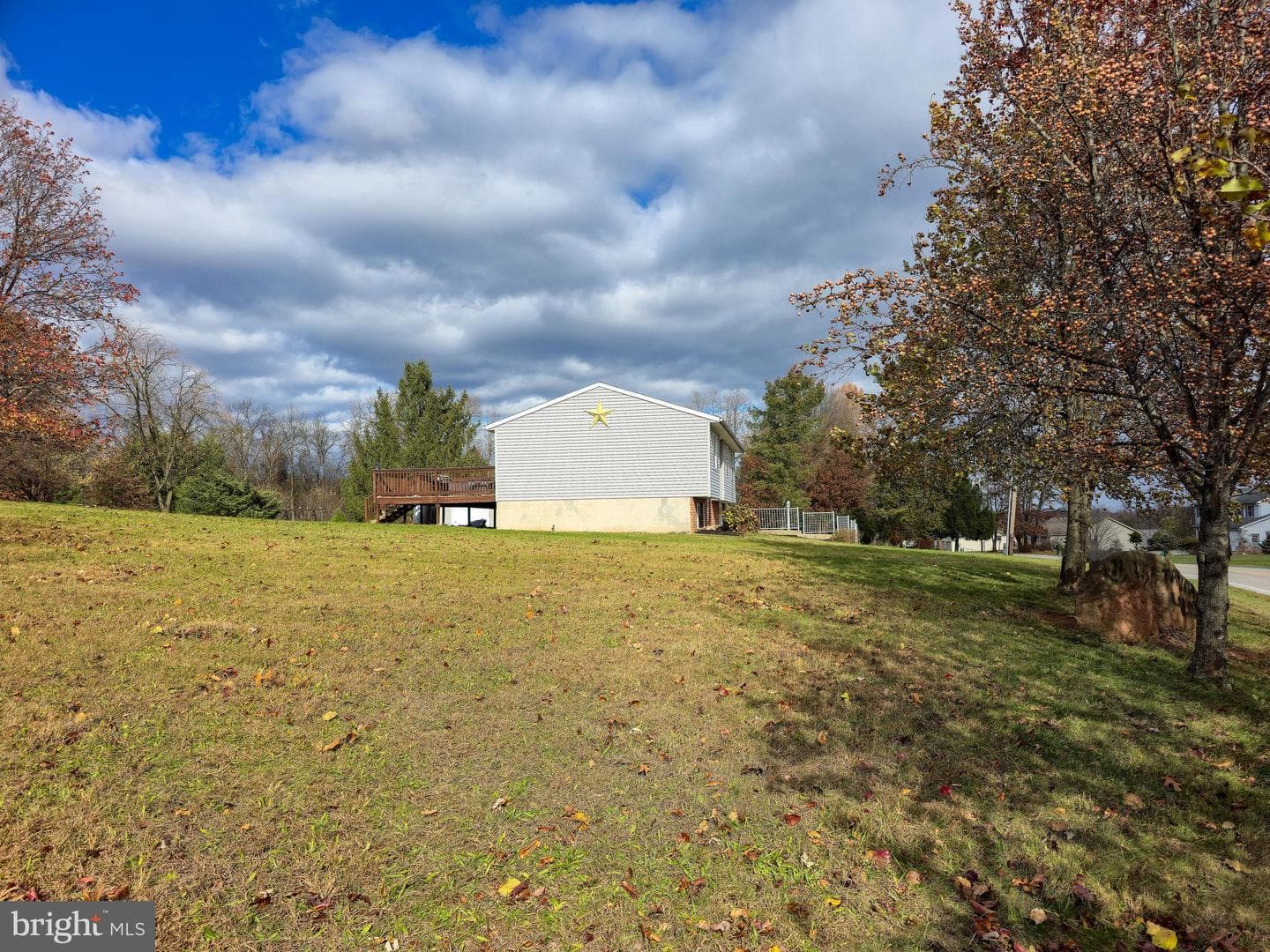 910 E Butter Road photo 5