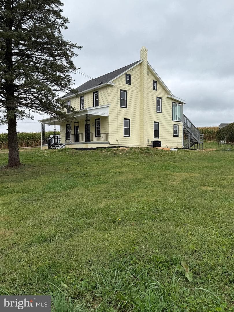 4389 Hess Road photo 2