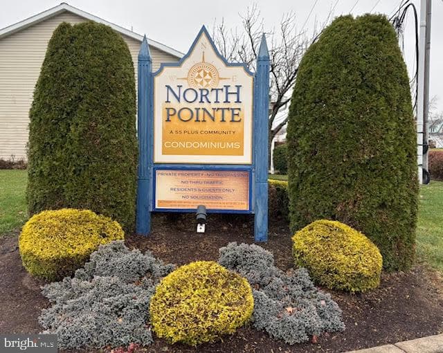 637 Northland Drive photo 2