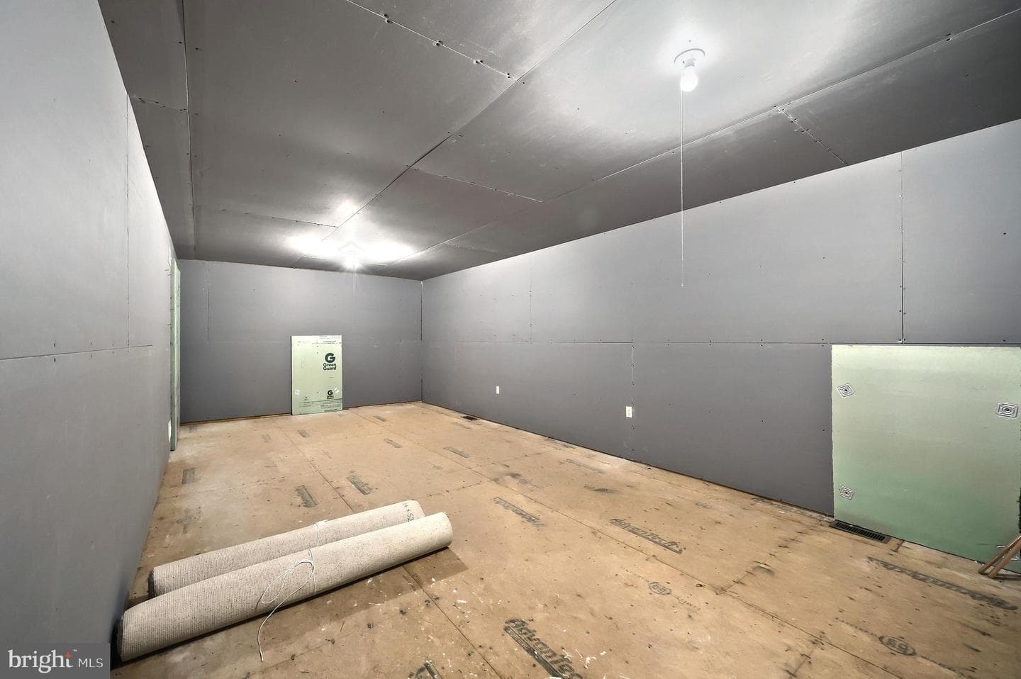 1317 Manor Road photo 38