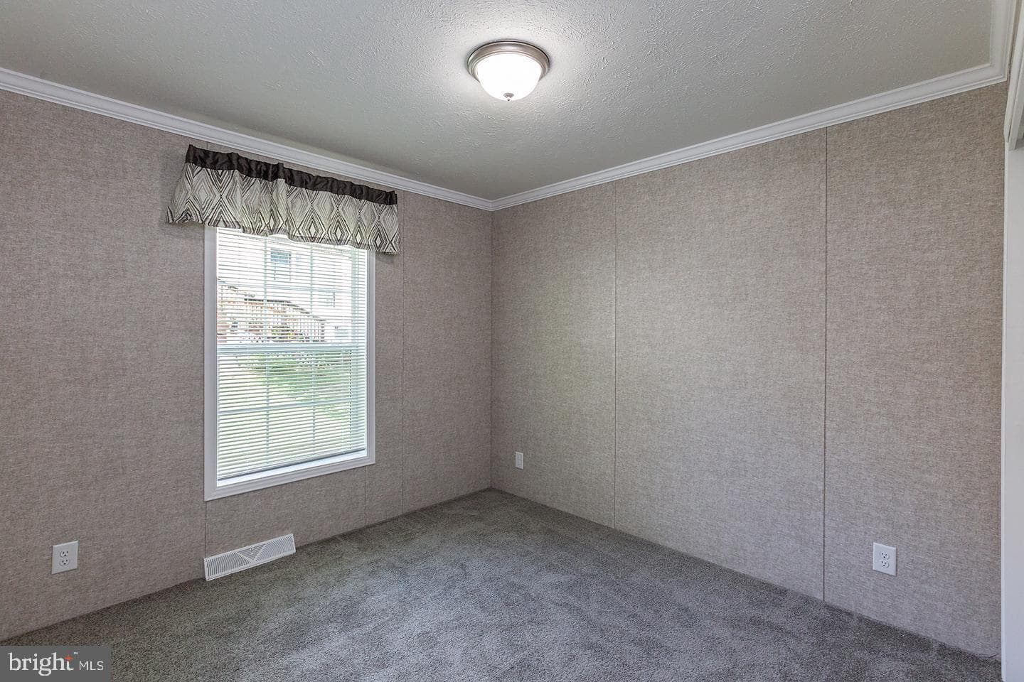 92 Cherokee Drive photo 10
