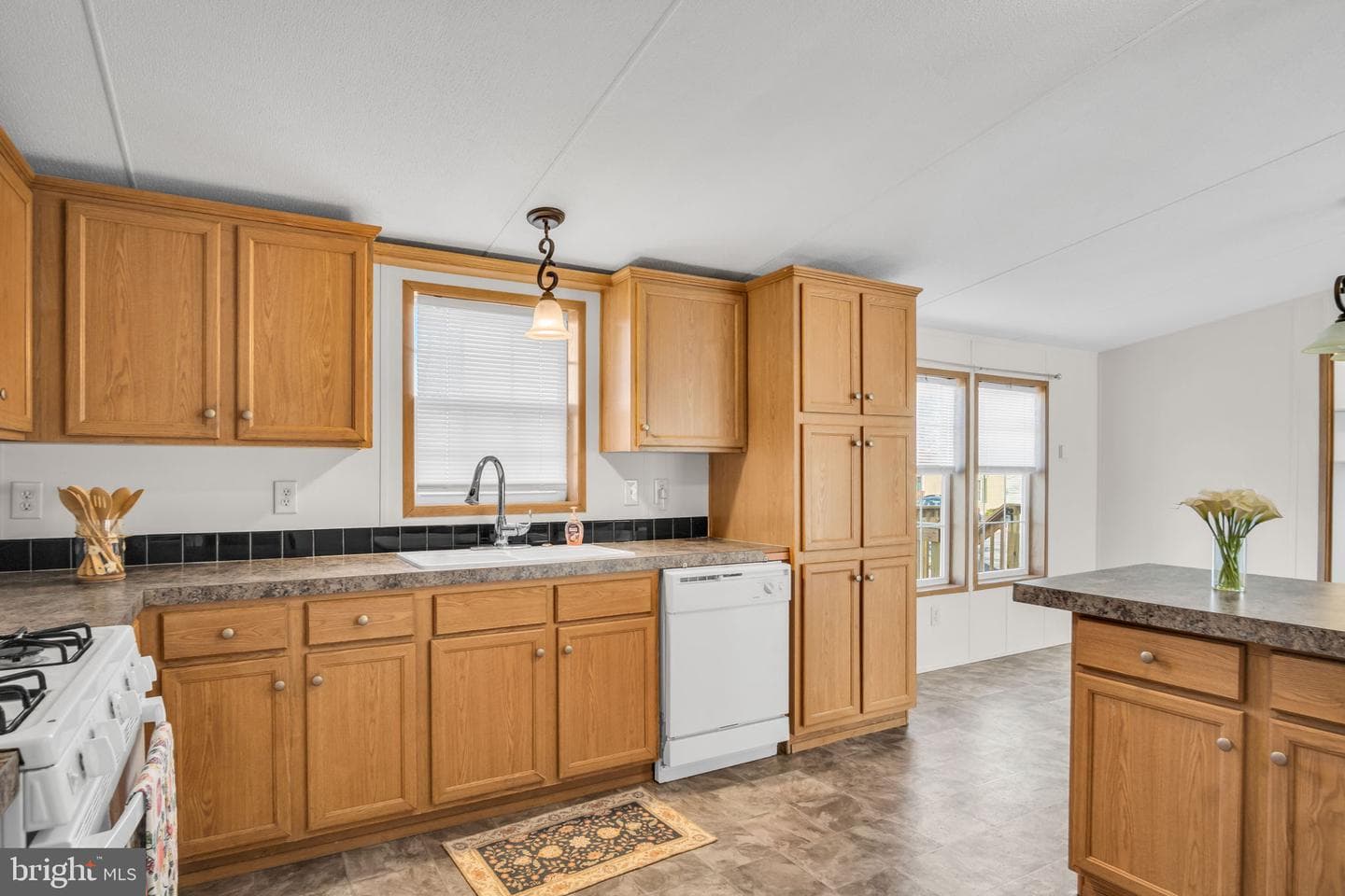 11 Tyler Drive photo 25