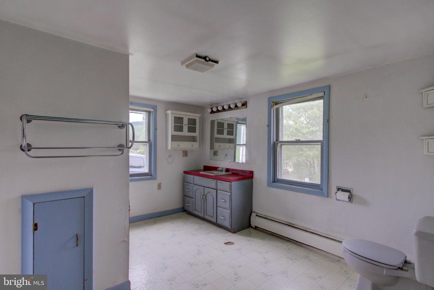 1406 Richmond Road photo 22