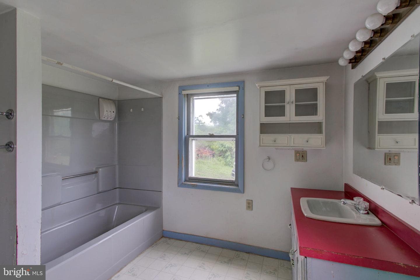 1406 Richmond Road photo 23