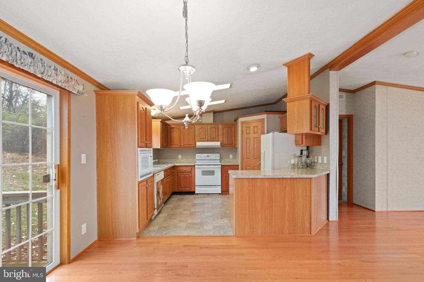 16 High Ridge Road photo 4