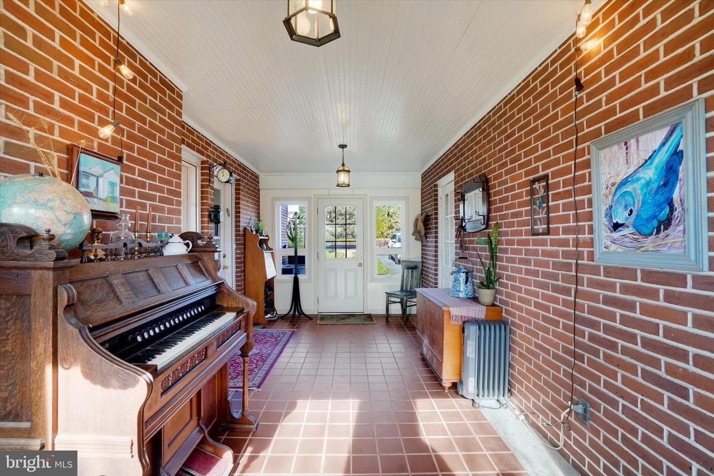 529 W Market Street photo 16