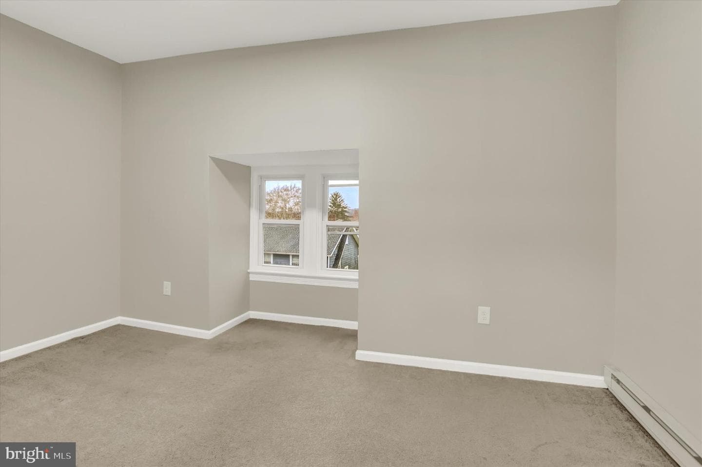 254 W Maple Street photo 15