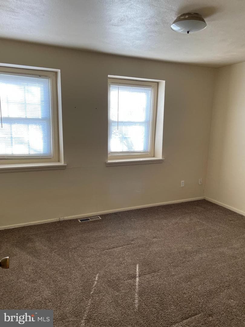 627 Colony Drive photo 10