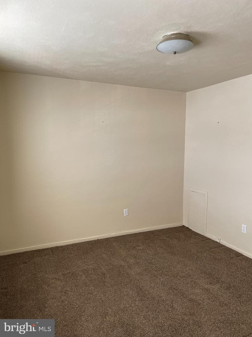 627 Colony Drive photo 11