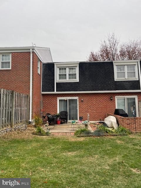 627 Colony Drive photo 2